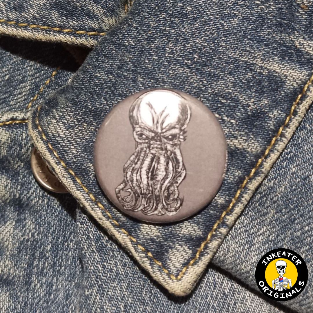 Call of Cthulhu Pinback Button – Lovecraft Horror Gift