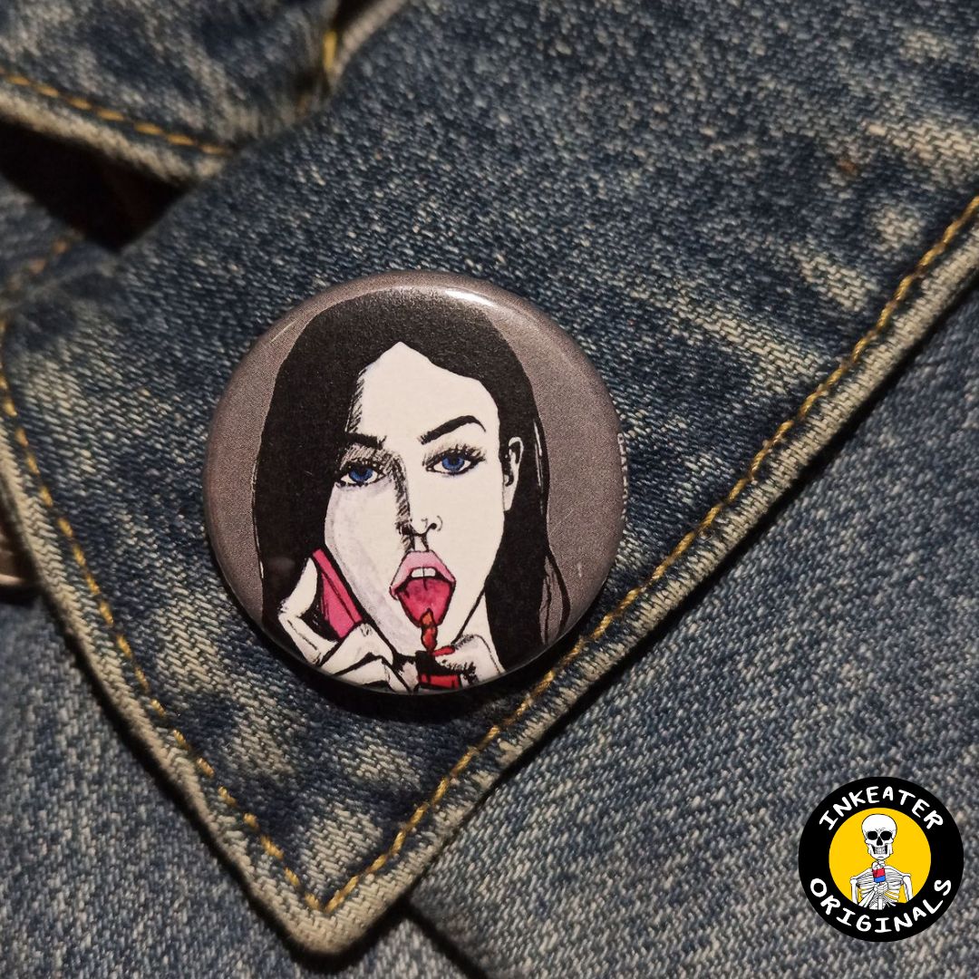 Jennifer Check Pin – Megan Fox Horror Button for Fans