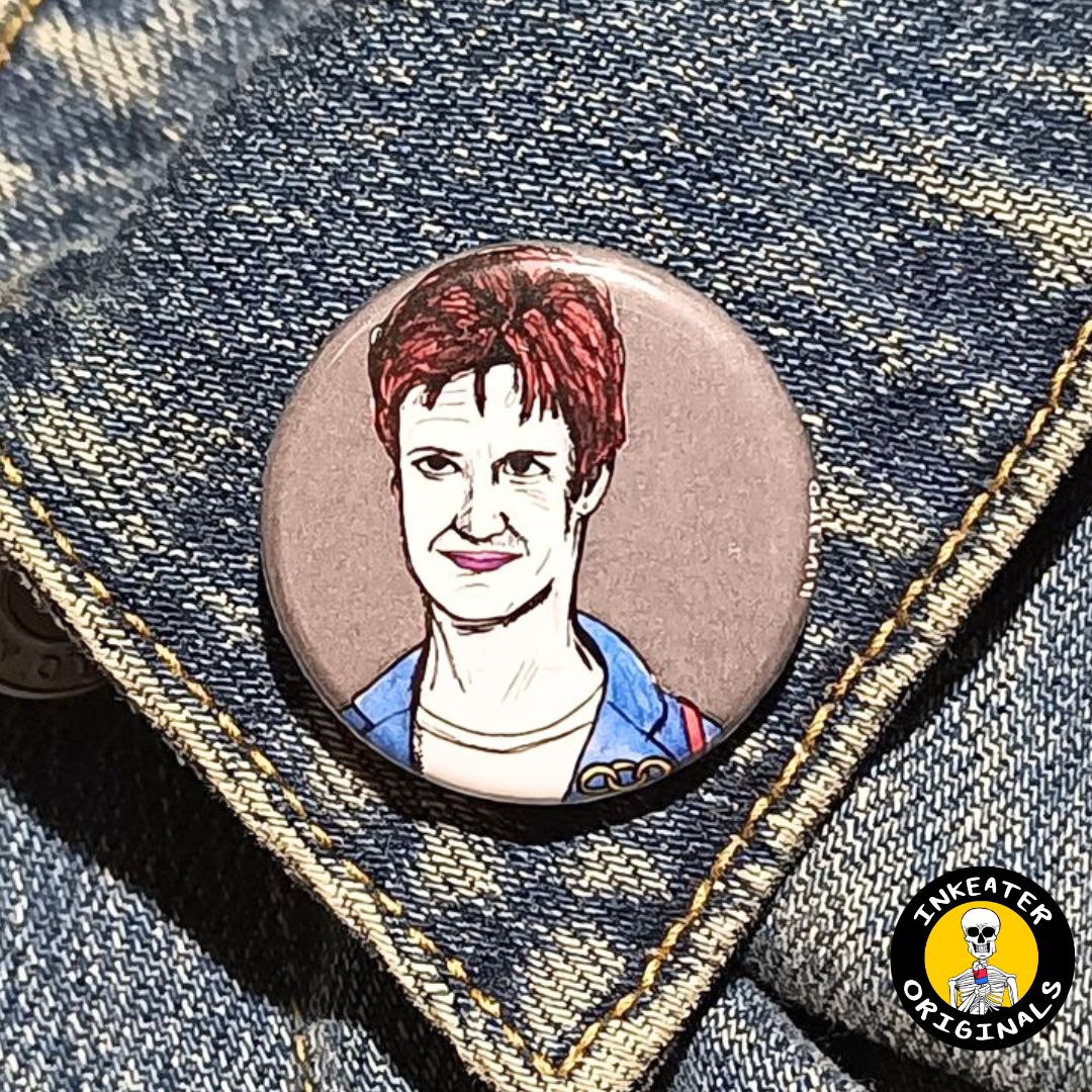 Mrs. Loomis Scream Pin | Horror Movie Villain Button