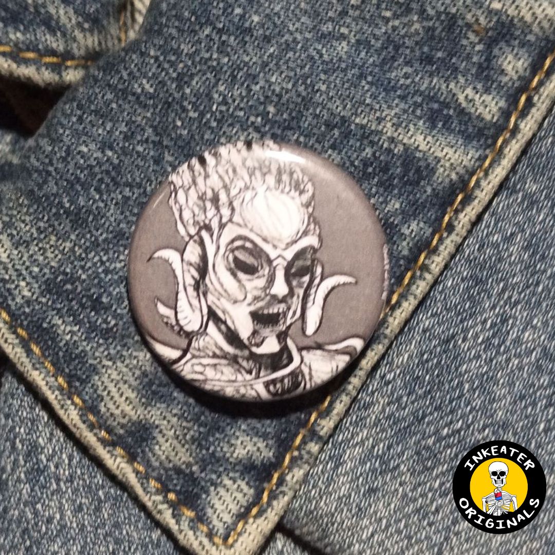 SIL Species Pin – Sci-Fi Horror Collectible Button for Fans